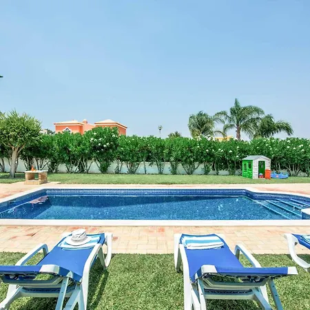 Bitoque Villa