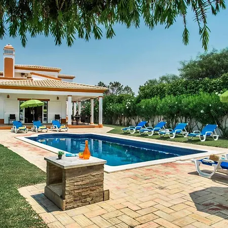 Bitoque Villa